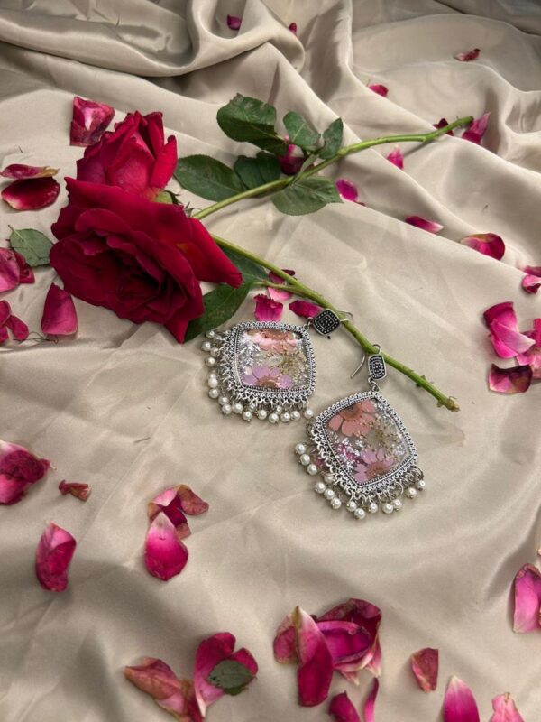blooming beauty customized resin floral jhumky