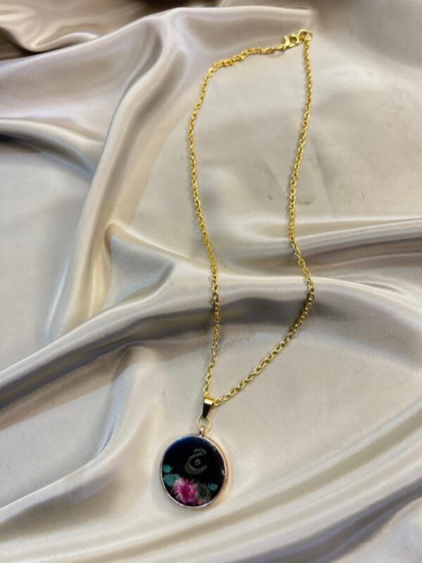 artistic handcrafted resin locket – unique & elegant keepsake